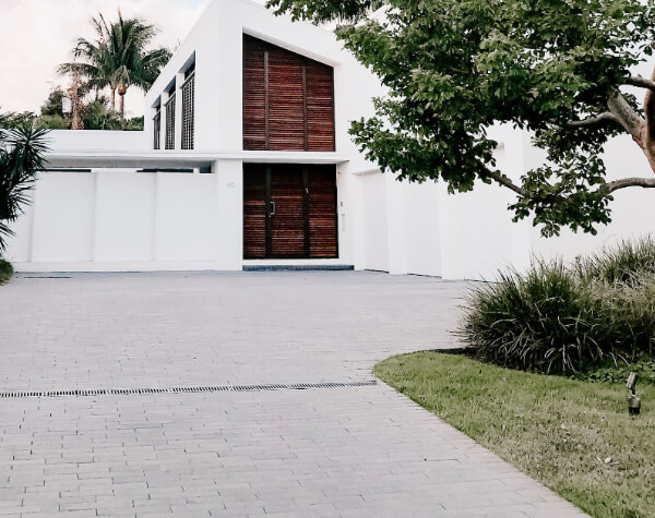 Berkshire Surfacing Services block paving